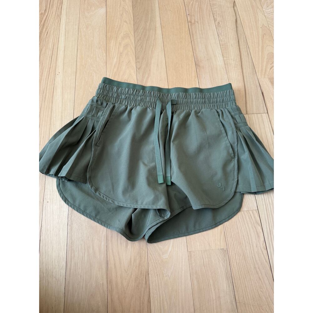 JoyLab Army Green Pleated Shorts